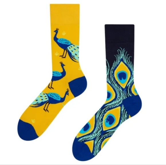 Accessories - Asymmetrical Mismatched Peacock Socks